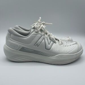 Unisex New Balance Womens 696 V5 Hard Court Athletic Tennis Shoes (WCH696W5)